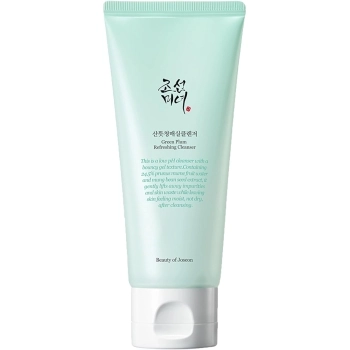 Green Plum Refreshing Cleanser